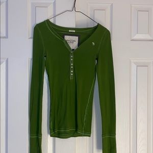 green long sleeve shirt